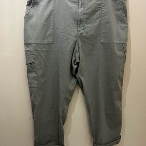 Sonoma Women's Gray Cargo Utility Capris Size 20W